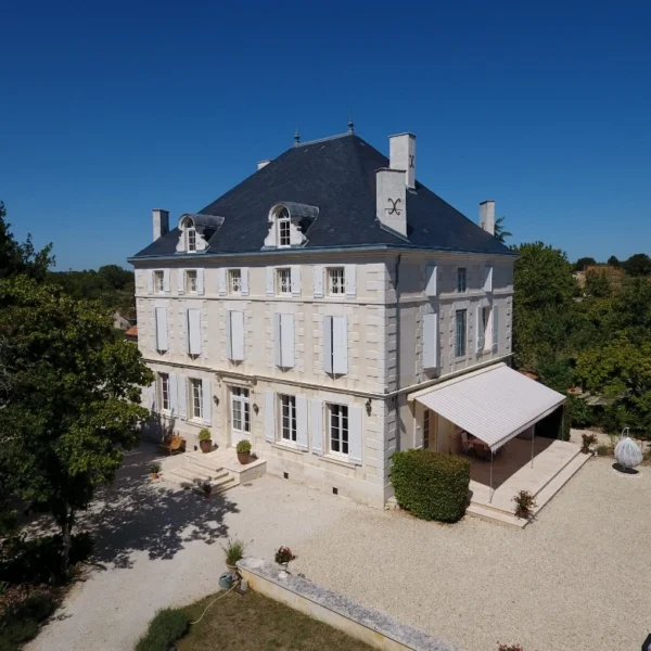 façade demeure privée Poitiers